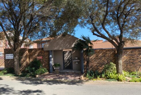 - SOLD - AUCTION - 11 JUNE 2025 @ 11:00 - DWELLING & FURNITURE